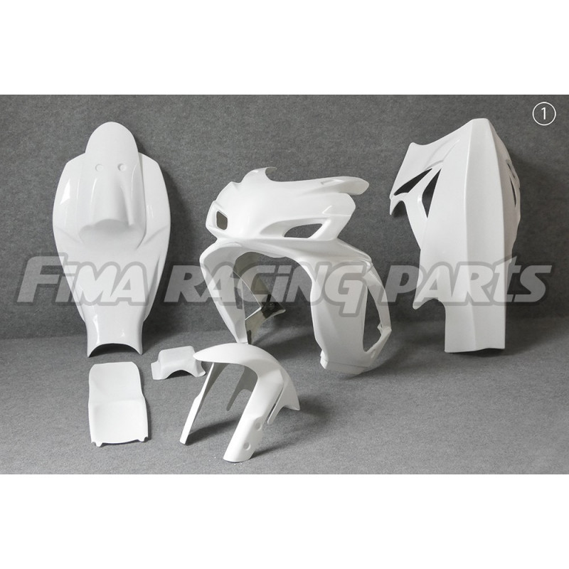 RENNVERKLEIDUNGSSATZ GFK GSXR 600/750 / 06-07