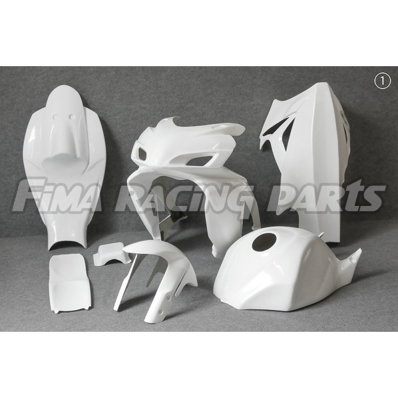 RENNVERKLEIDUNGSSATZ GFK GSXR 600/750 / 06-07