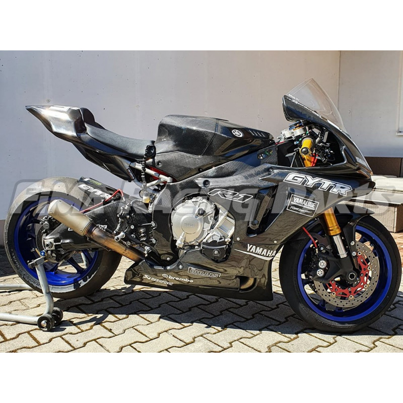 R1 15-18 Premium Plus Carbon Rennverkleidung montiert für Yamaha