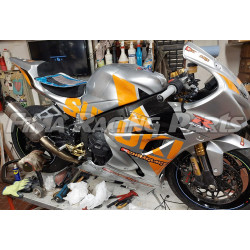 Design 076 Lackierbeispiel Suzuki