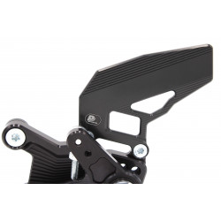 RSV4 17-22 Fußrastenanlage mit Umkehrschaltung PPTuning Aprilia