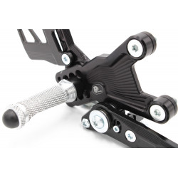 RSV4 17-22 Fußrastenanlage mit Umkehrschaltung PPTuning Aprilia