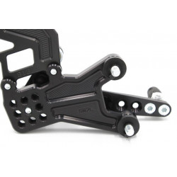 RSV4 17-22 Fußrastenanlage mit Umkehrschaltung PPTuning Aprilia