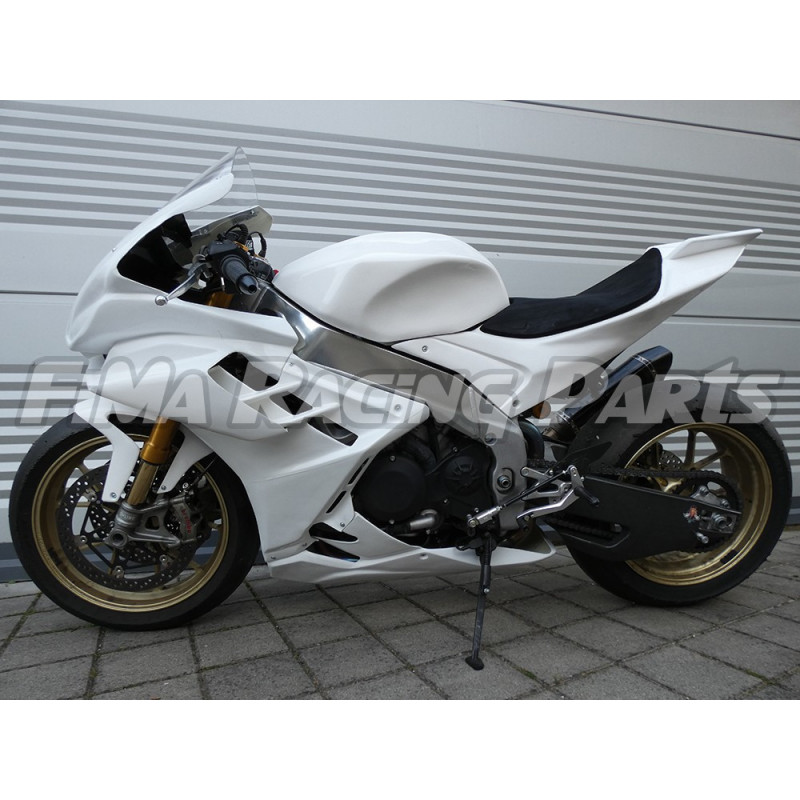 RSV4 21- Rennverkleidung montiert GfK Premium für Aprilia