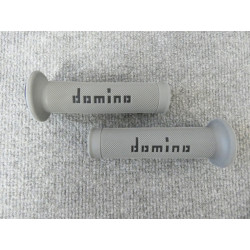 Gomme Domino in nero. Colori