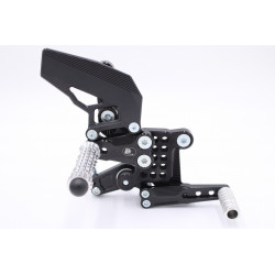 YZF R9 2025 reposapiés Ptuneding Yamaha