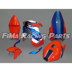 Design 084 bestellbar unter Rennverkleidung